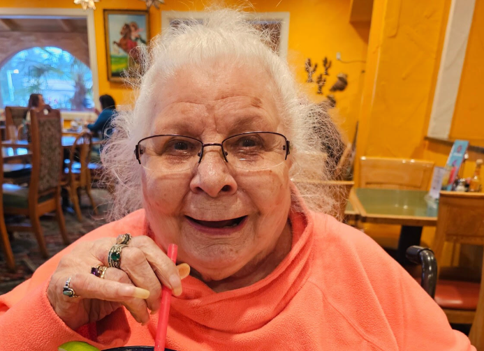 In loving memory of Delores