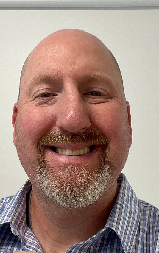 Dan Cullen, 51, a biomedical engineering business owner and a Lynbrook resident for over two decades, is running for a seat on the Lynbrook Board of Education.