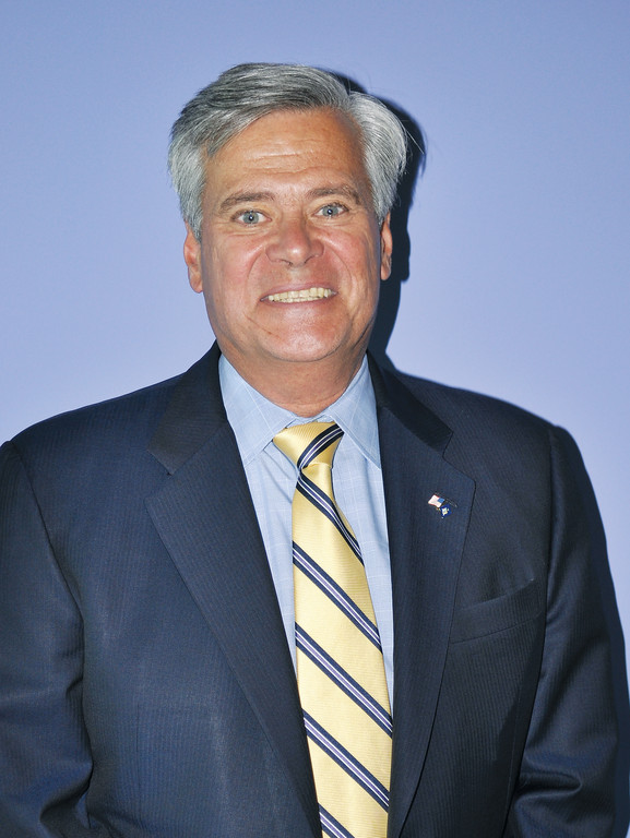 Sen. Dean Skelos will return as his party's leader when the new legislative session begins in January.