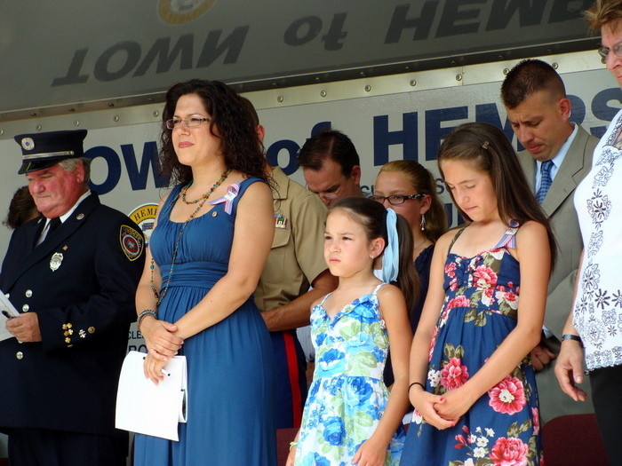 Wiener’s widow, Maria, at the open prayers with her daughters Theadora, 8, and Mikayla, 12.