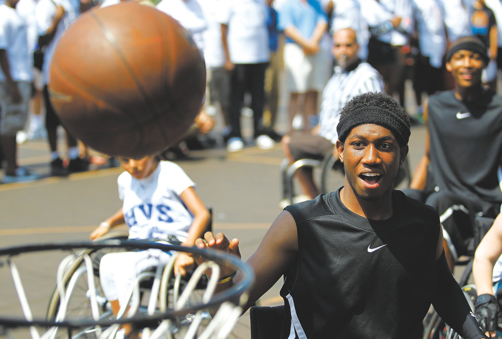 Elmont’s annual 3-on-3 basketball tournament received a record-breaking crowd of nearly 4,300 on July 16, at the Dutch Broadway School in Elmont.