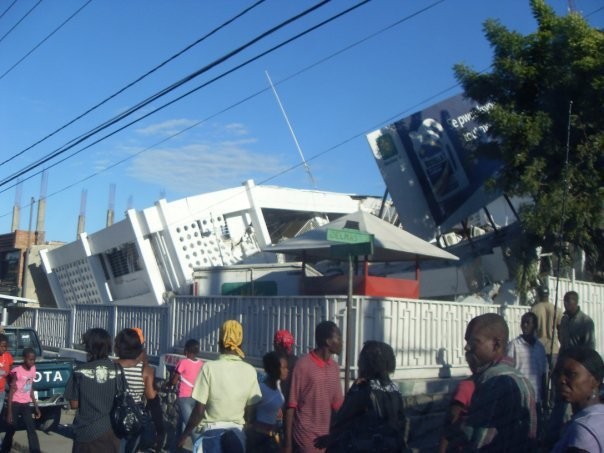 Morose's office building (DINASA), after the 2010 Haitian earthquake.
