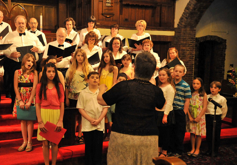 The children joined with the adult chorus, under Stevenson’s direction.