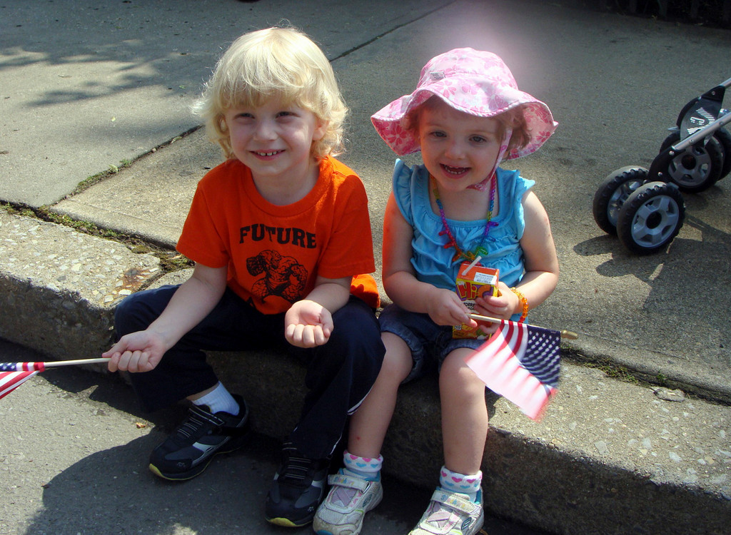 Young parade watchers Mark Pollackov, 3, and Audrey Berry, 2, waited for the parade to begin.