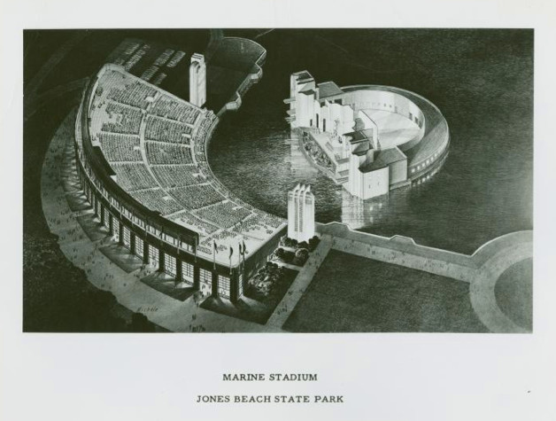 The original Jones Beach Theater used the bay water as a stage. The venue hosted water ballets, aquacades and demonstrations by Olympic swimmers.