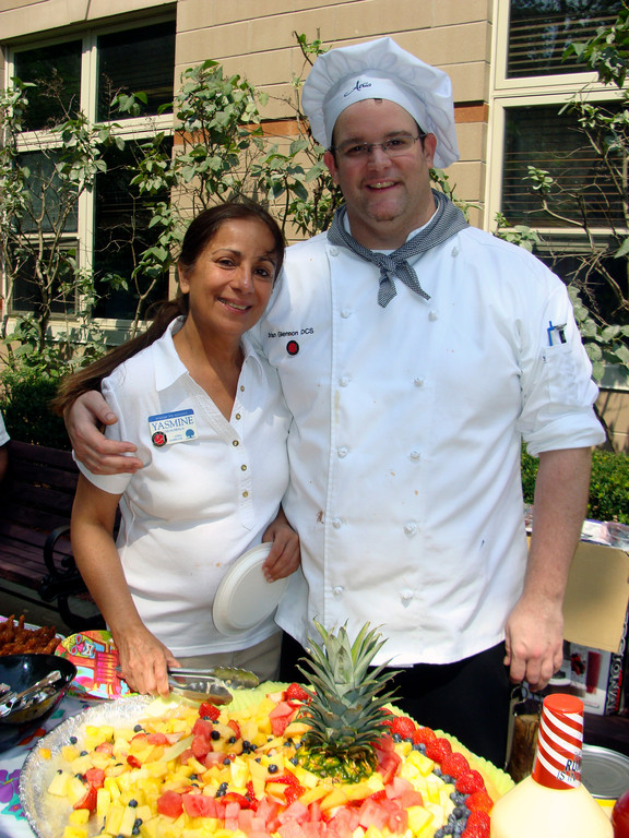 Atria’s Engage Life Yasmine Chunawala and Chef Brian Glennon served up some delicious Hawiian fare.