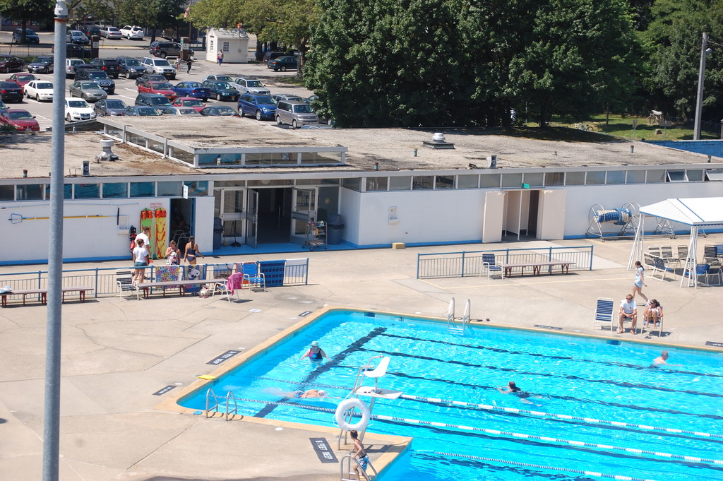 Renovations will soo begin on the men's and women's changing rooms at the Valley Stream pool, to be completed for the 2013 season.