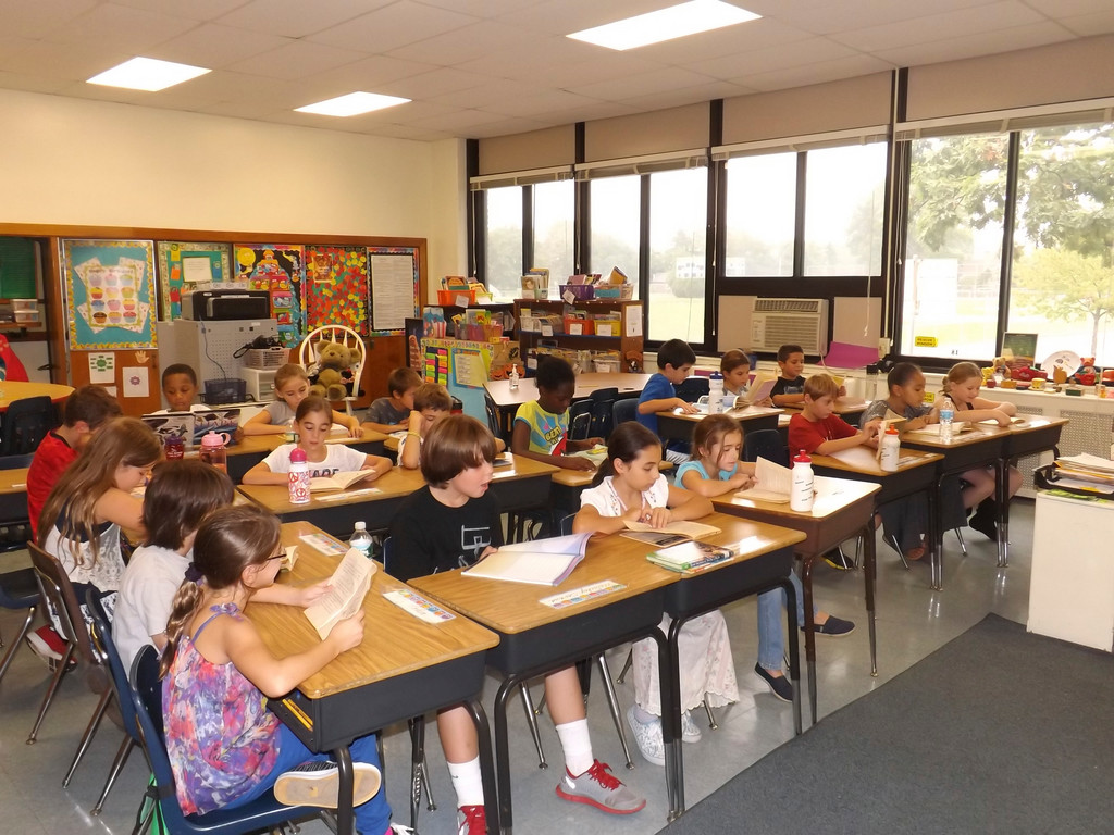 Third grade students in Mollie Traversa’s class, pictured, and Andi Schorr’s class will soon be using iPads in school after their teachers and their inclusion teacher Susan Osborne secured a $25,000 grant earlier this year.