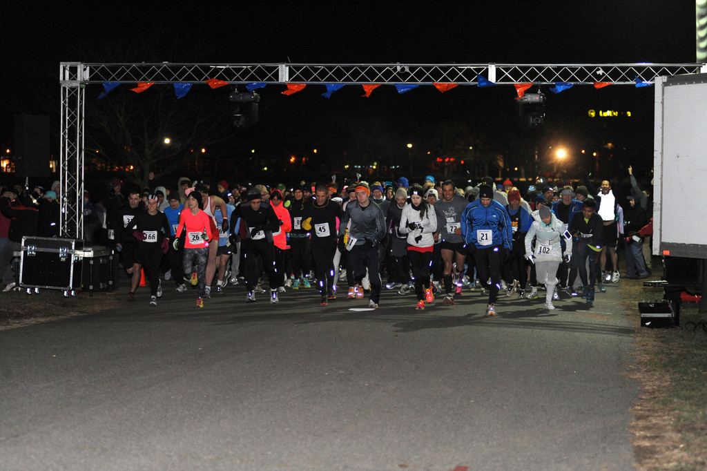 The First Annual 5k New Year’s Eve Dash at Eisenhower Park kicked off at midnight on Dec. 31, as runners from across New York dashed into the new year.