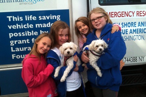 Annabelle, Jacqueline, Madeleine and Alaina were happy to be able to visit Genevieve and Juliet at the emergency shelter at Mitchel Field.