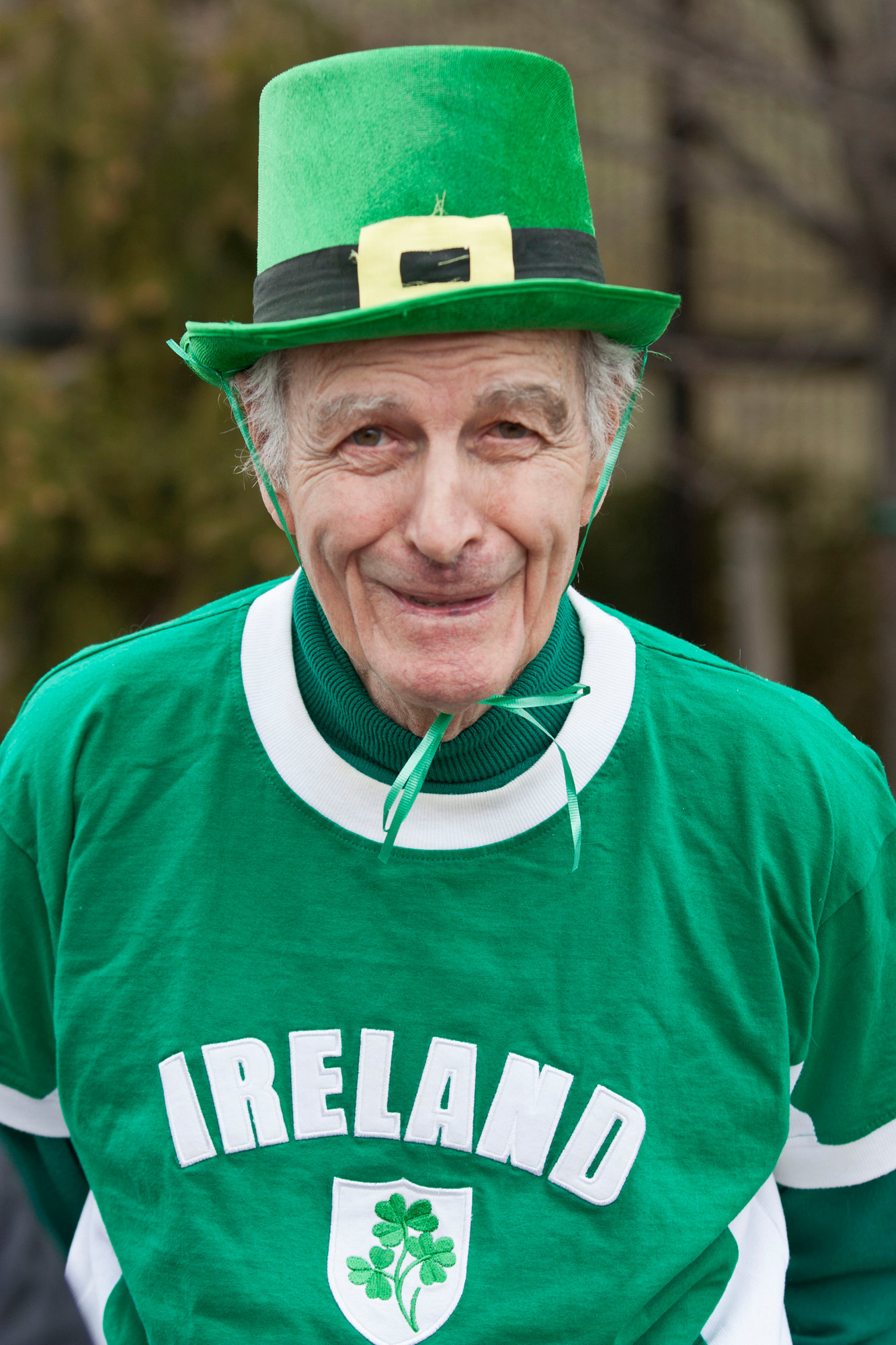 John Boles displayed his Irish pride.