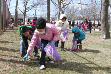 The chilly weather didn’t stop children from bundling up and looking for Easter eggs.