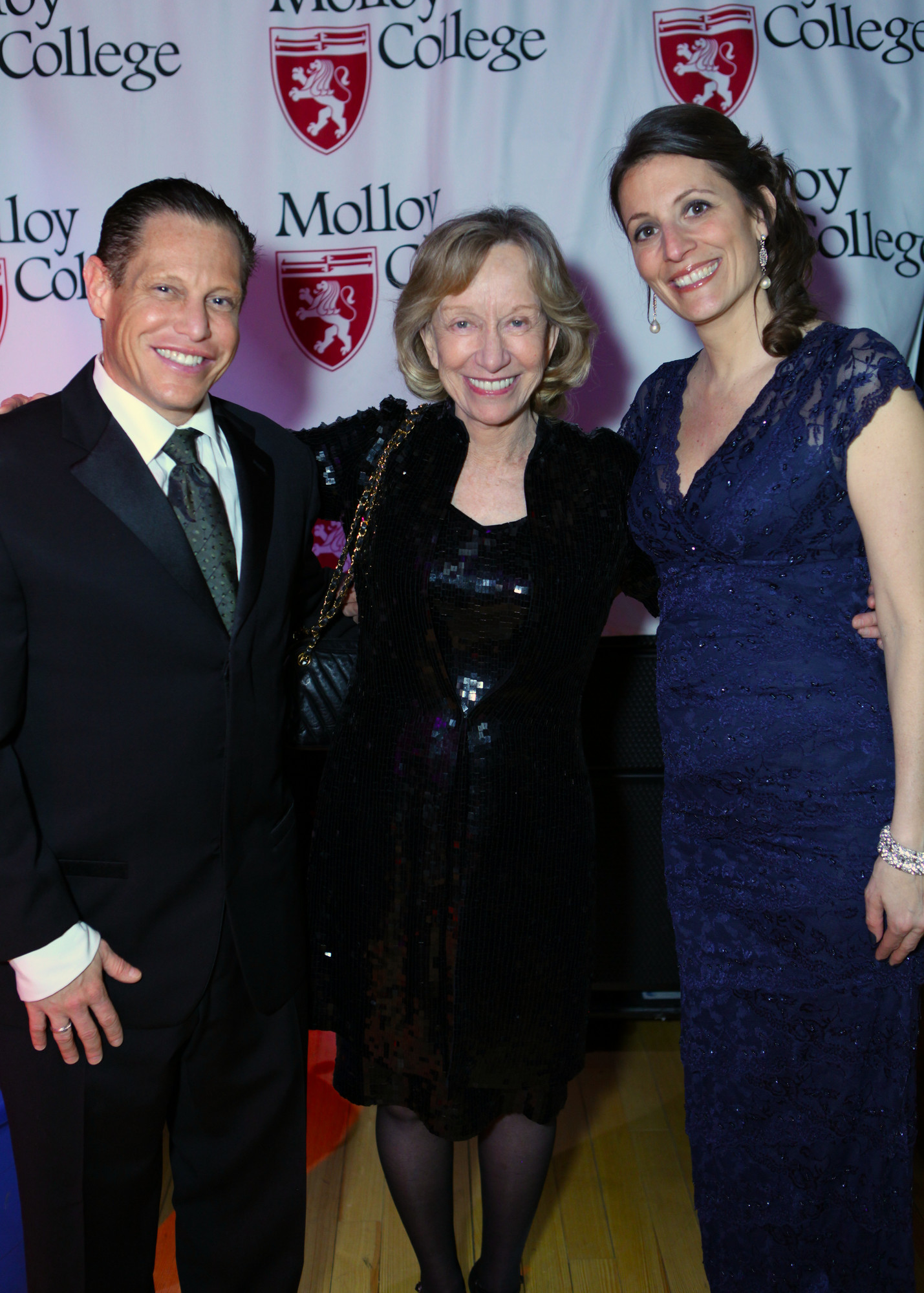 Doris Kearns Goodwin, center, with Gala Co-chairs Tina Rekus and Darren Raymar.