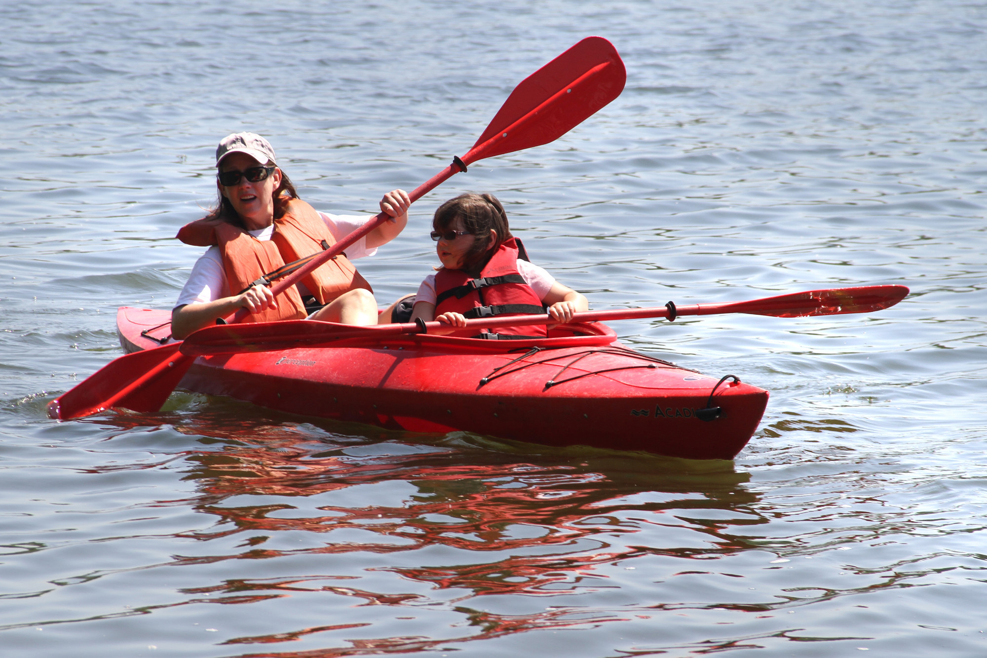 Charlotte and JR Crowley shared a kayak on their tour of Hempstead Lake.