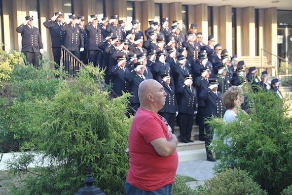 Ed Coghlan recited the “Pledge of Allegiance” as residents and Lynbrook Fire Department volunteers saluted or held their hands over their hearts.