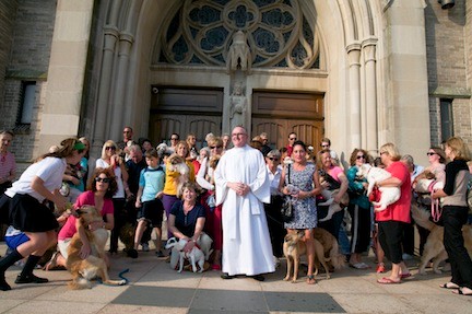Many owners brought their pets to St. Agnes to be blessed.
