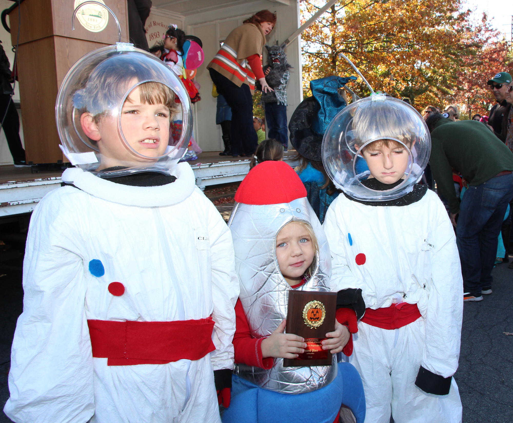 These astronauts and their little spaceship received an award for their creative costumes.