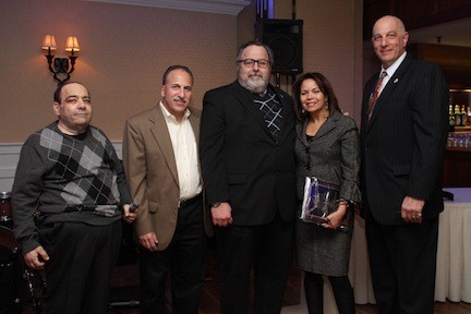 From left, former president Larry Siegel, Gary Marks, Mayor Murray, Yndiana Seltzer and Trustee Ed Oppenheimer celebrated Seltzer’s Barbara Klein Memorial Service Award.