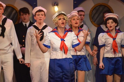 Taylor Levy, center, played Reno Sweeny in the production of “Anything Goes” at South Side High School last weekend.