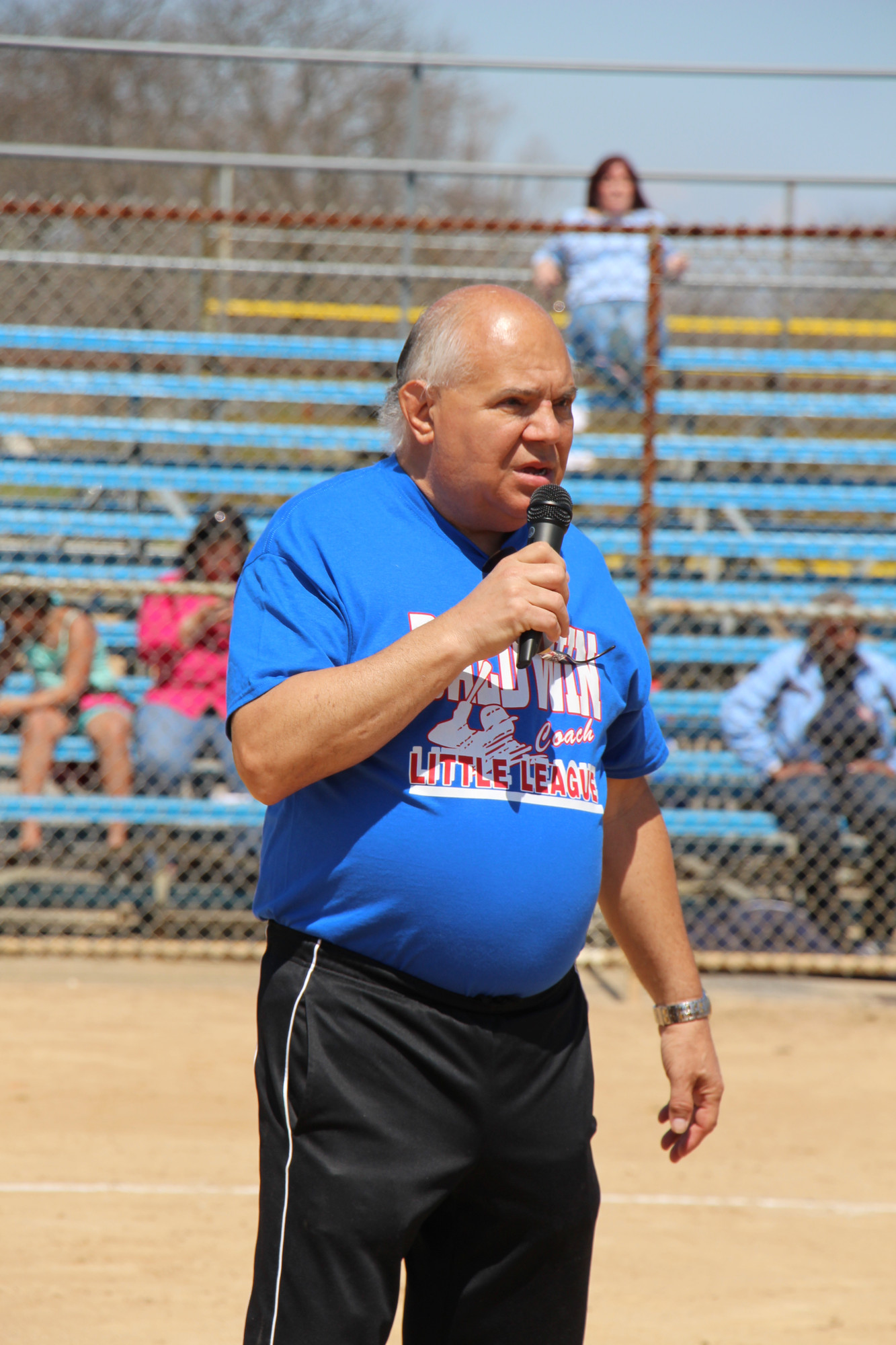 Dee Cruz, head of the Baldwin Little League opened up the ceremonies with an introduction of the many teams to Baldwin Park. He also welcomes the locally-elected officials in attendance.