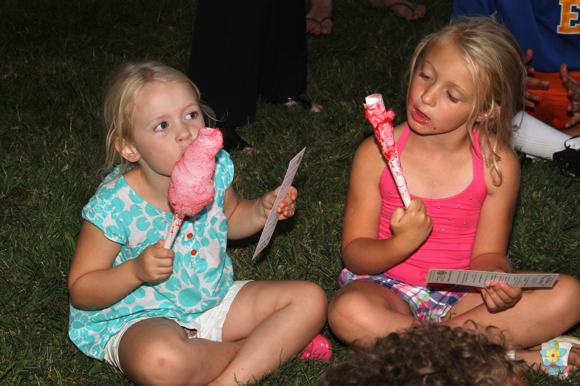Ashley and Emily Powers had a snack at National Night Out, an event dedicated to promoting local law enforcement and child safety, at Veteran’s Memorial Park on Aug. 5
