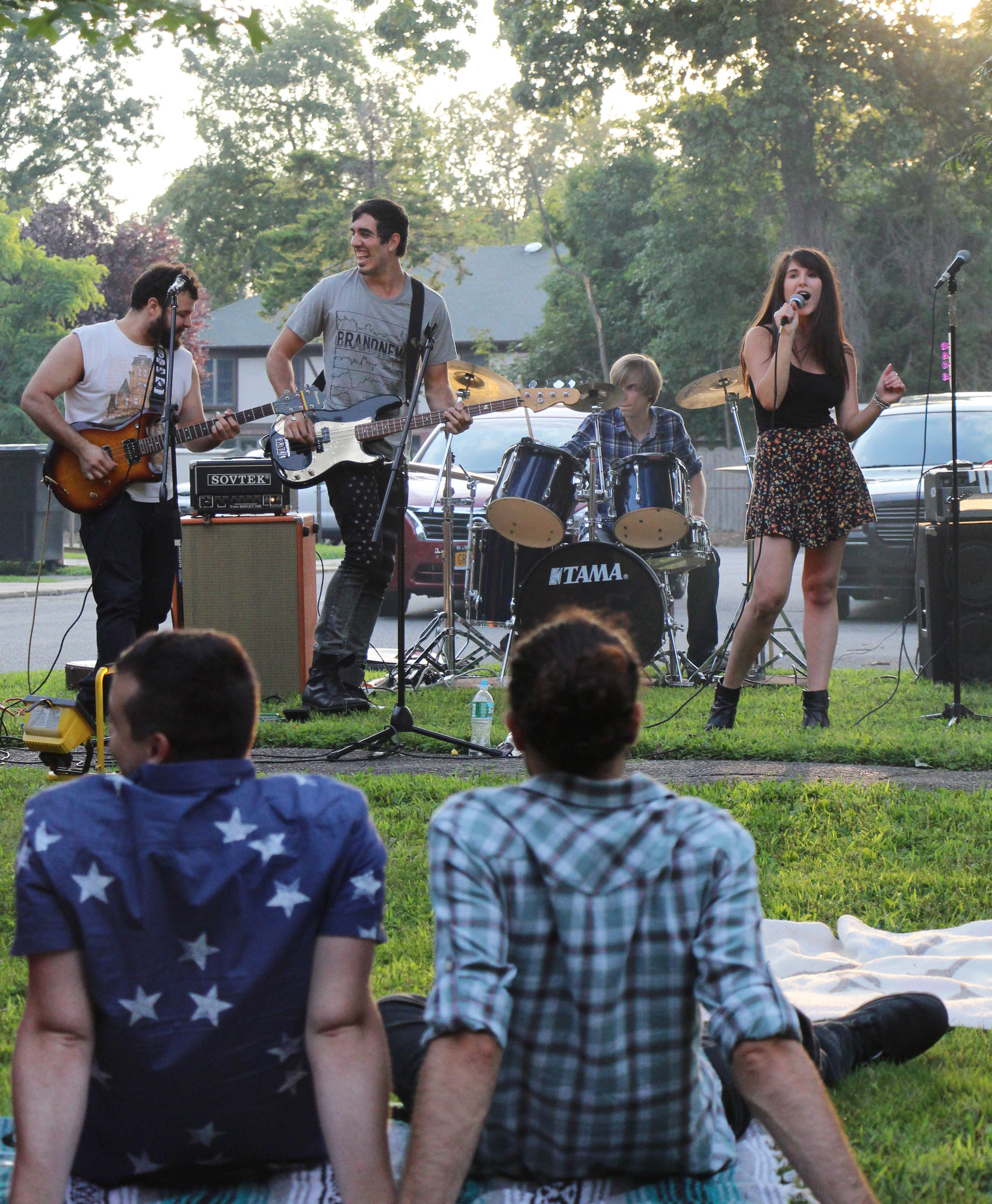 A local band Chasing April played some original rock n’ roll, and many spectators enjoyed their music.