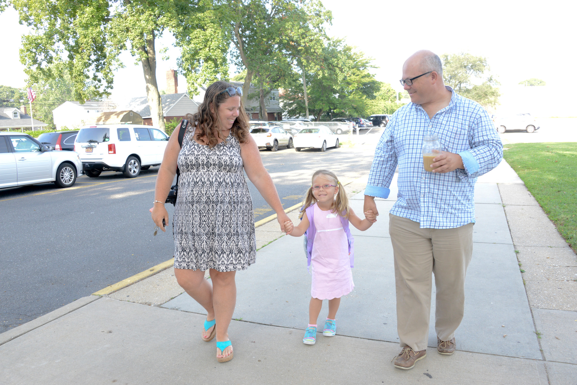 Renee and Jason Rawcliffe each had a hand in escorting Rosie to her first day.