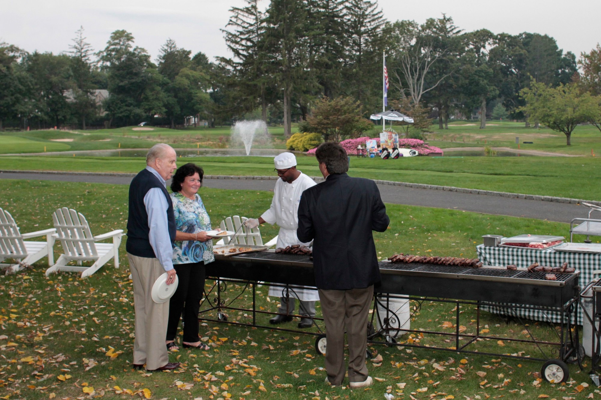 Guests enjoyed some fresh barbecue prepared by the chefs at the Links.