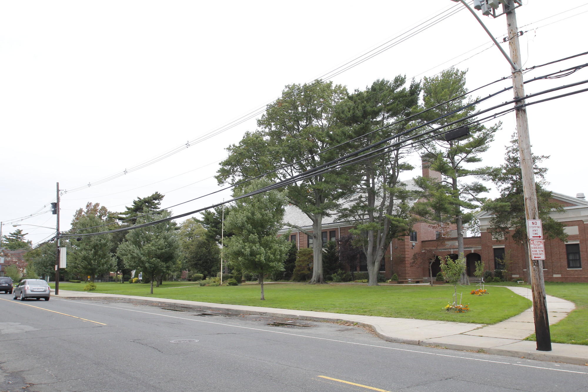 Traffic around the Hewitt School will soon be going slower, as Nassau County is set to install a speed camera on one of the streets in front of the building, though it won’t say when.