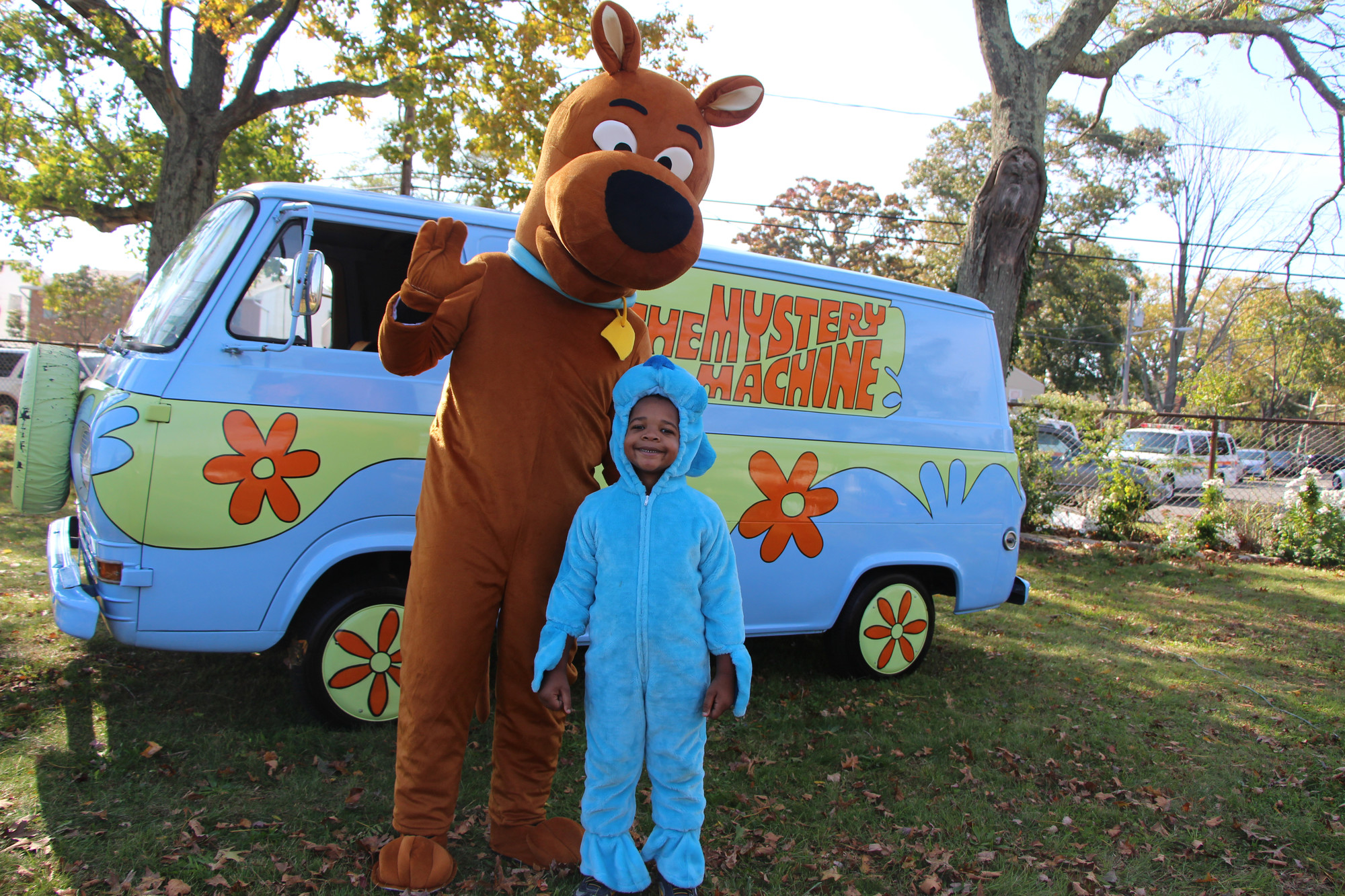 Laron Gilbert, 5, was Blue from Blue’s Clues and hung out with Scooby Doo and the his Mystery Machine.