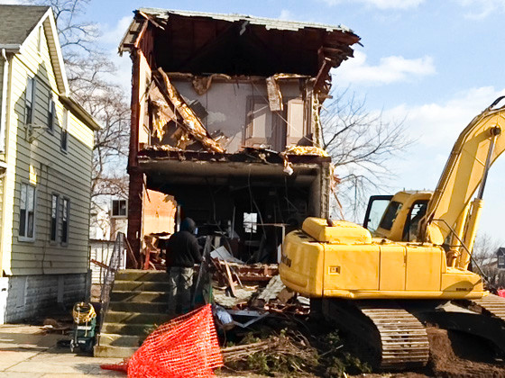 South Nassau has already demolished four vacant hospital-owned homes on Lincoln Boulevard and East State Street.