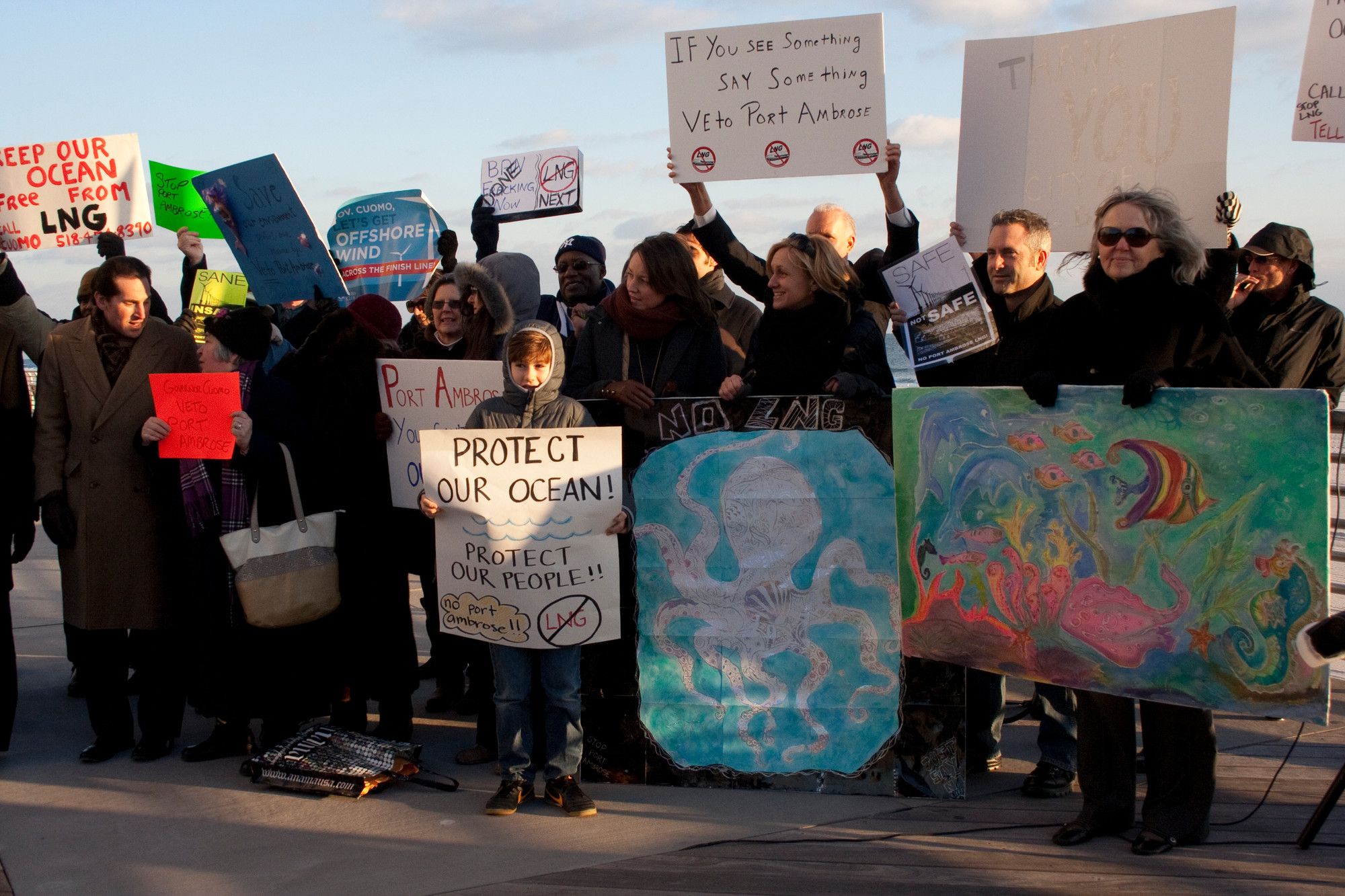 Protestors criticized the proposed Port Ambrose LNG terminal at a press conference on the boardwalk in January.