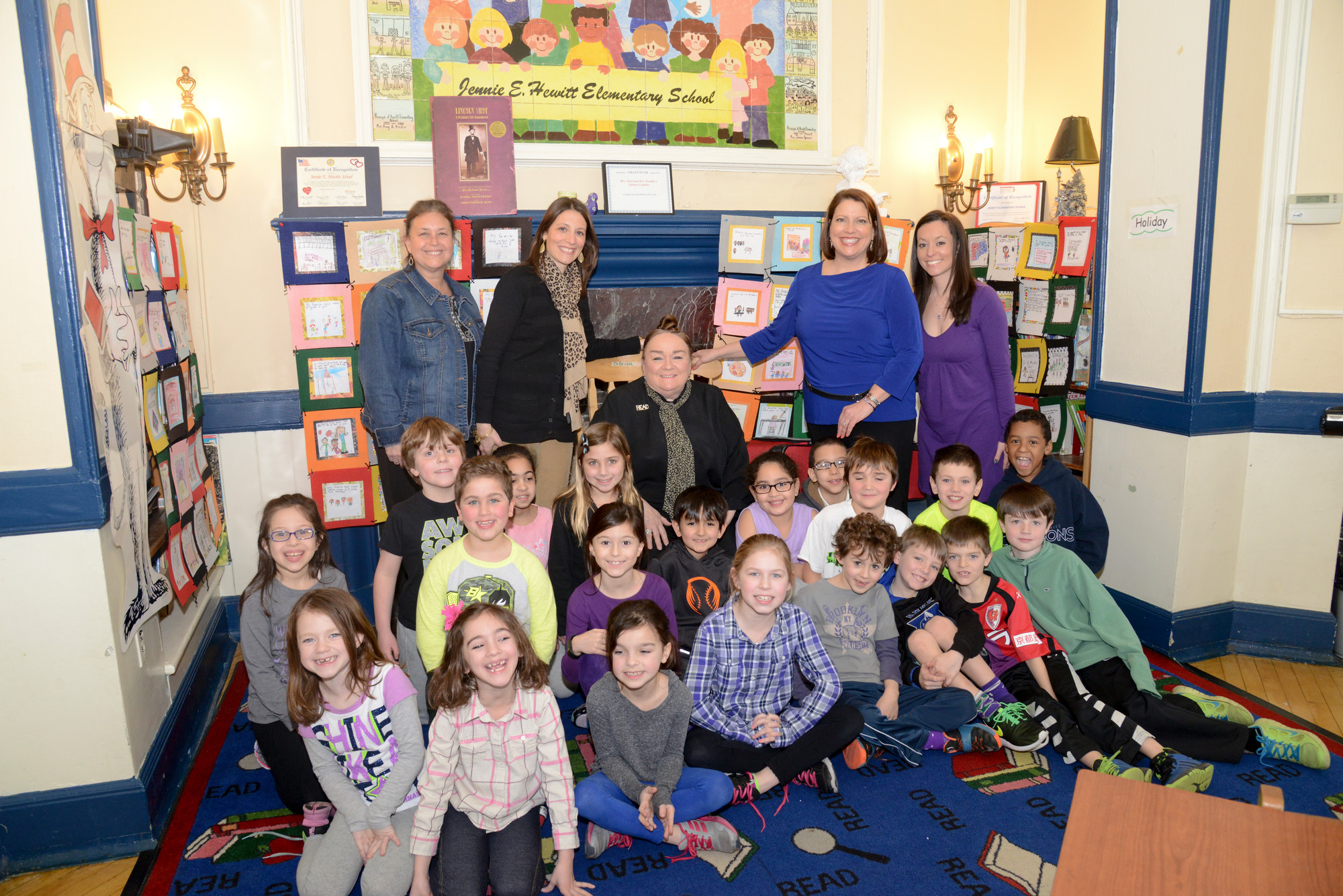 Author Patricia Polacco, center, with Barbara Jay, Tina Rekus, Elizabeth Pryke, Rebecca Bauer and Bauer’s second grade class.