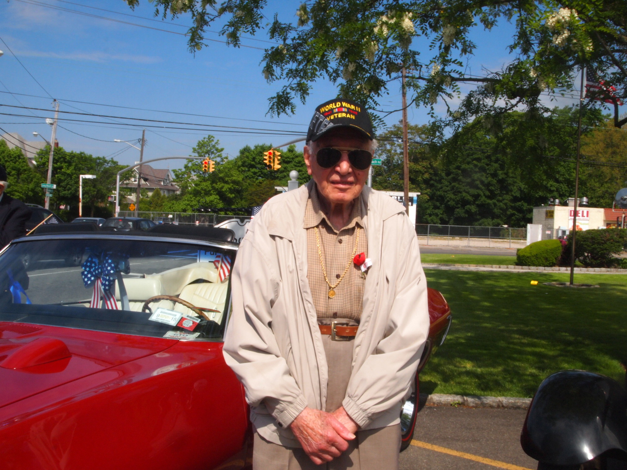 Gus Sabatino, World War II Veteran stands ready for the parade.