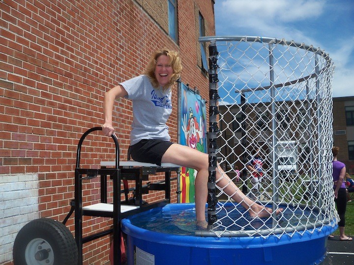 Lincoln Orens Science Teacher Karen Davis showed she was a good sport as she volunteered for the dunk tank.