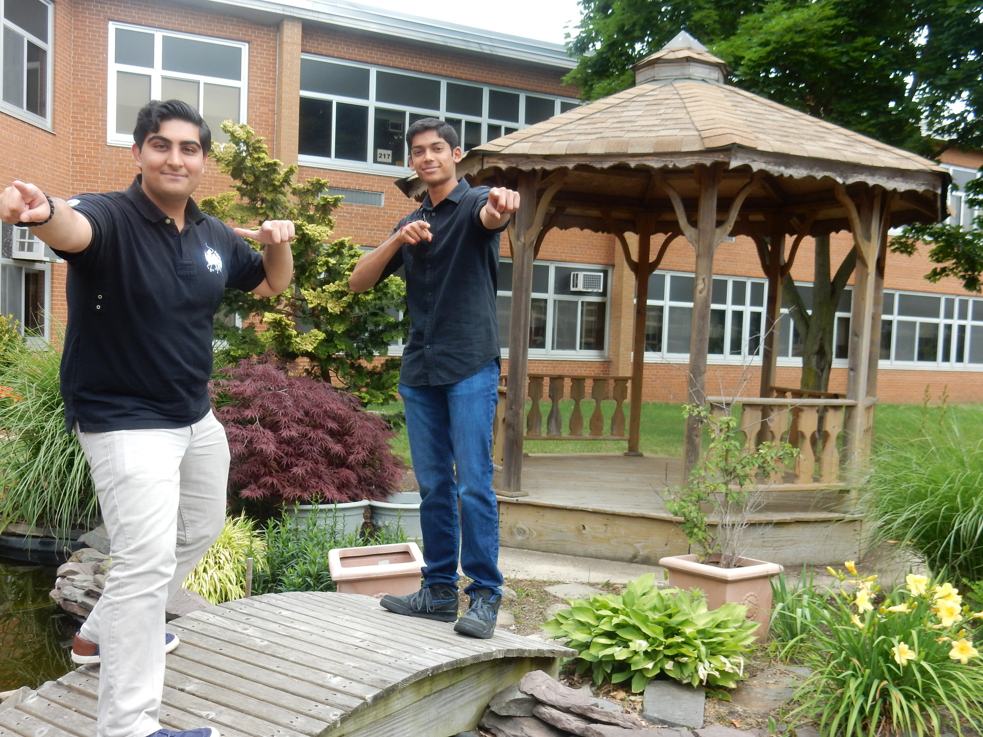 Rohit Bachani, W.T. Clarke’s salutatorian, left, and Pavithran Ravindran, the valedictorian, rose to the top of several organizations during their high school careers.