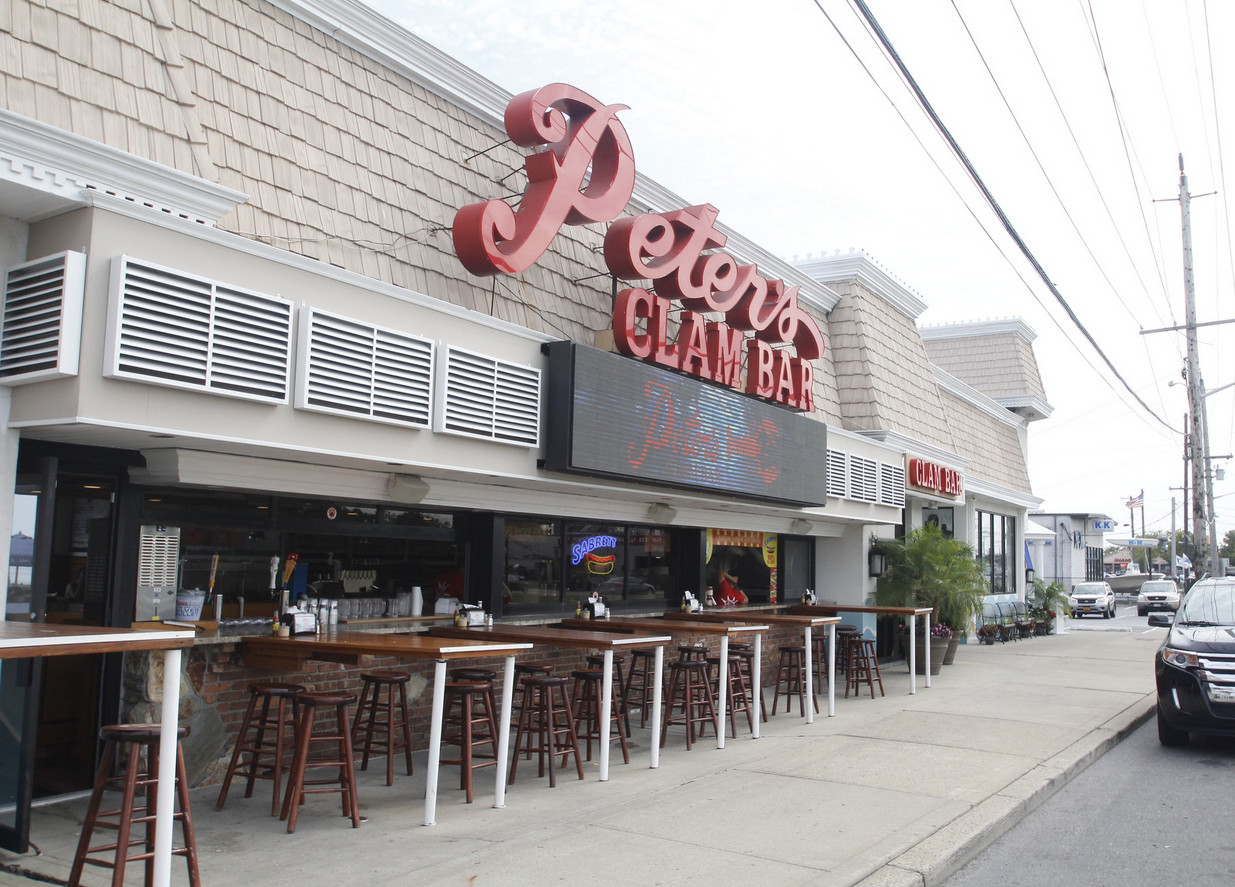 Peter’s Clam Bar in Island Park will host the competition.