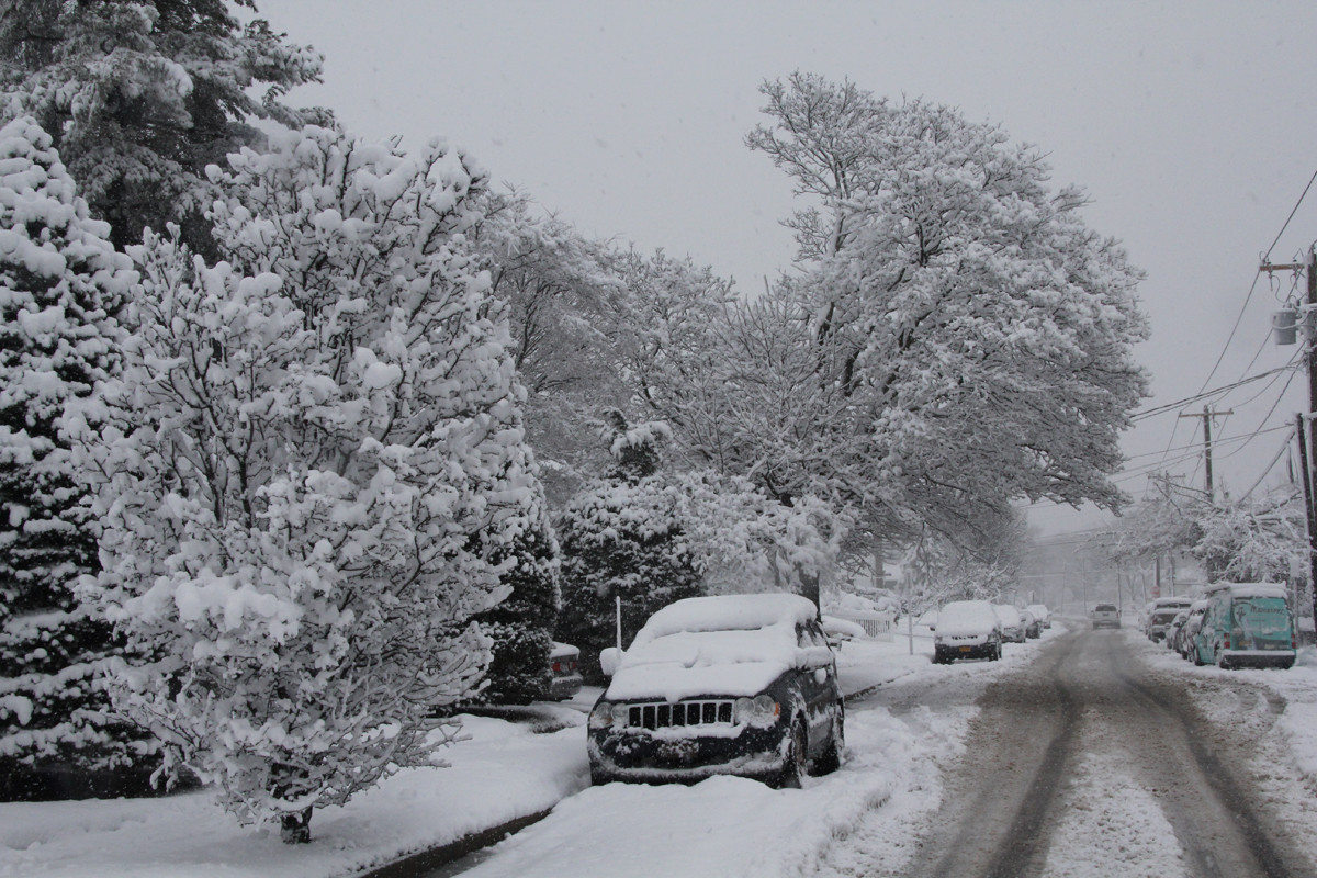 A winter scene on Waverly Avenue in Seaford.