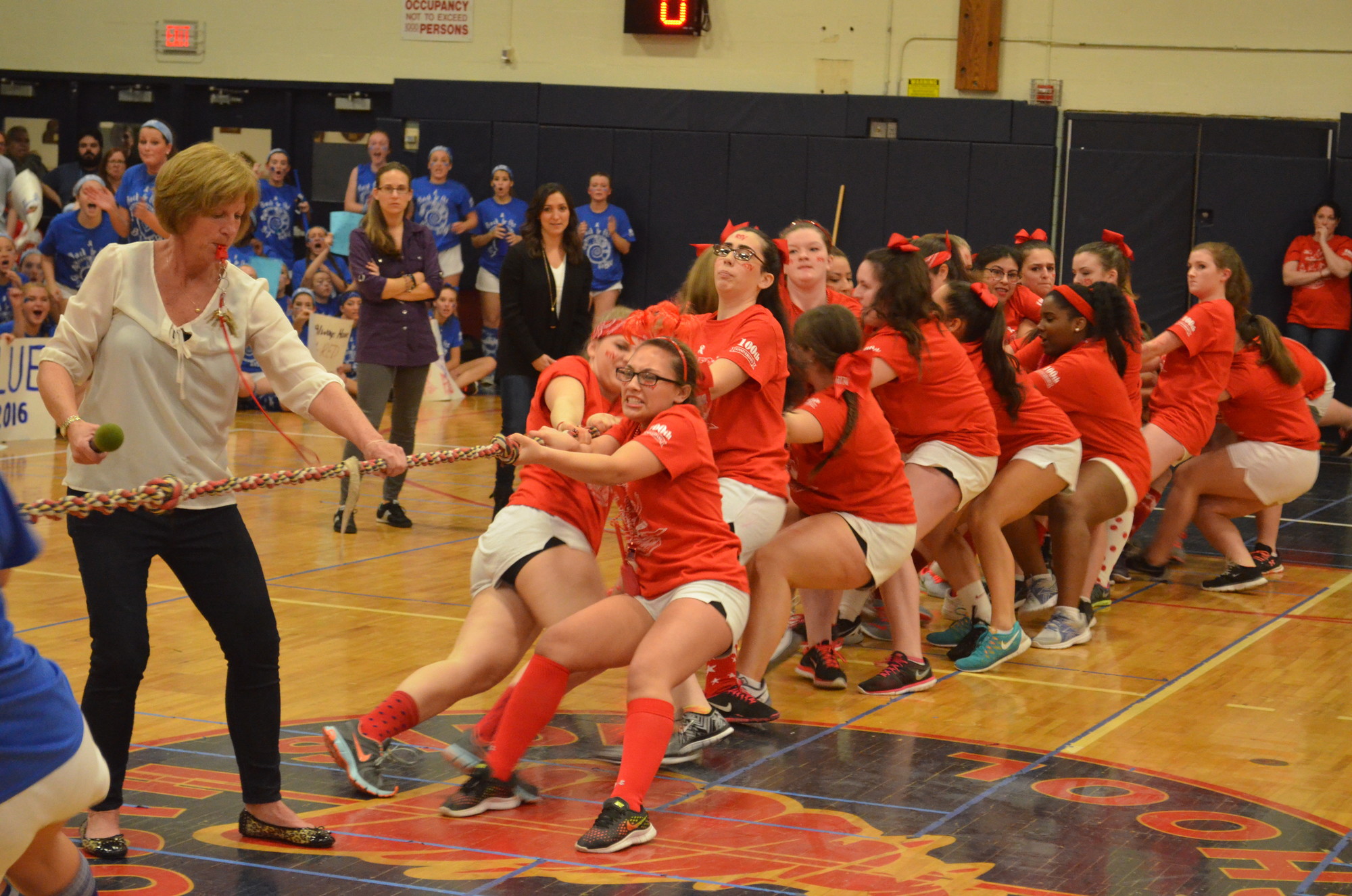 Red’s tug-of-war team put in a valiant effort, but lost to Blue.