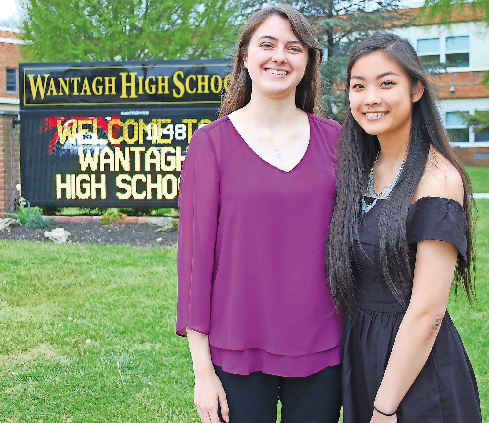 Lauren Bednor, left, and Sophia Liu are the valedictorian and salutatorian of Wantagh High School’s class of 2016.