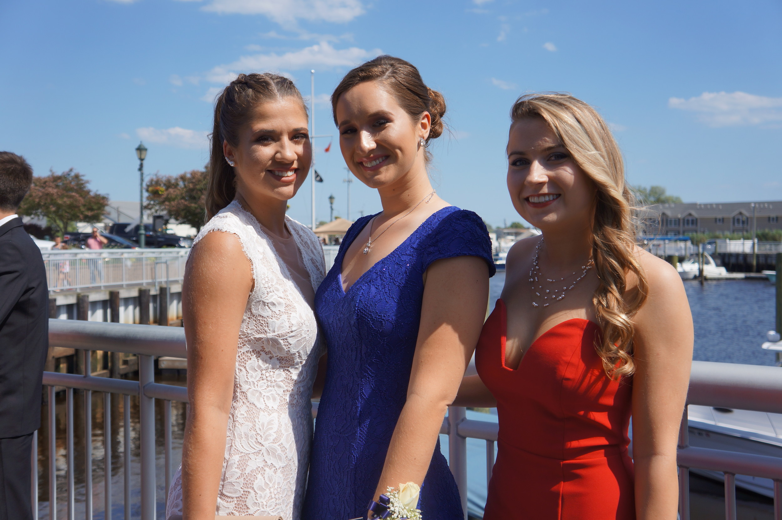 Rachael Putelo, Meagan Ochtera and Nora Louw captured memories before what promised to be an unforgettable night.