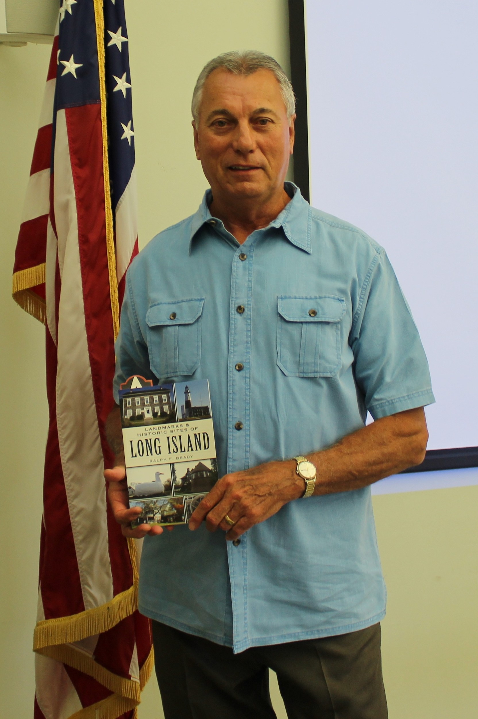 Author Ralph Brady donated his book about  Long Island’s history to the Wantagh Public Library.