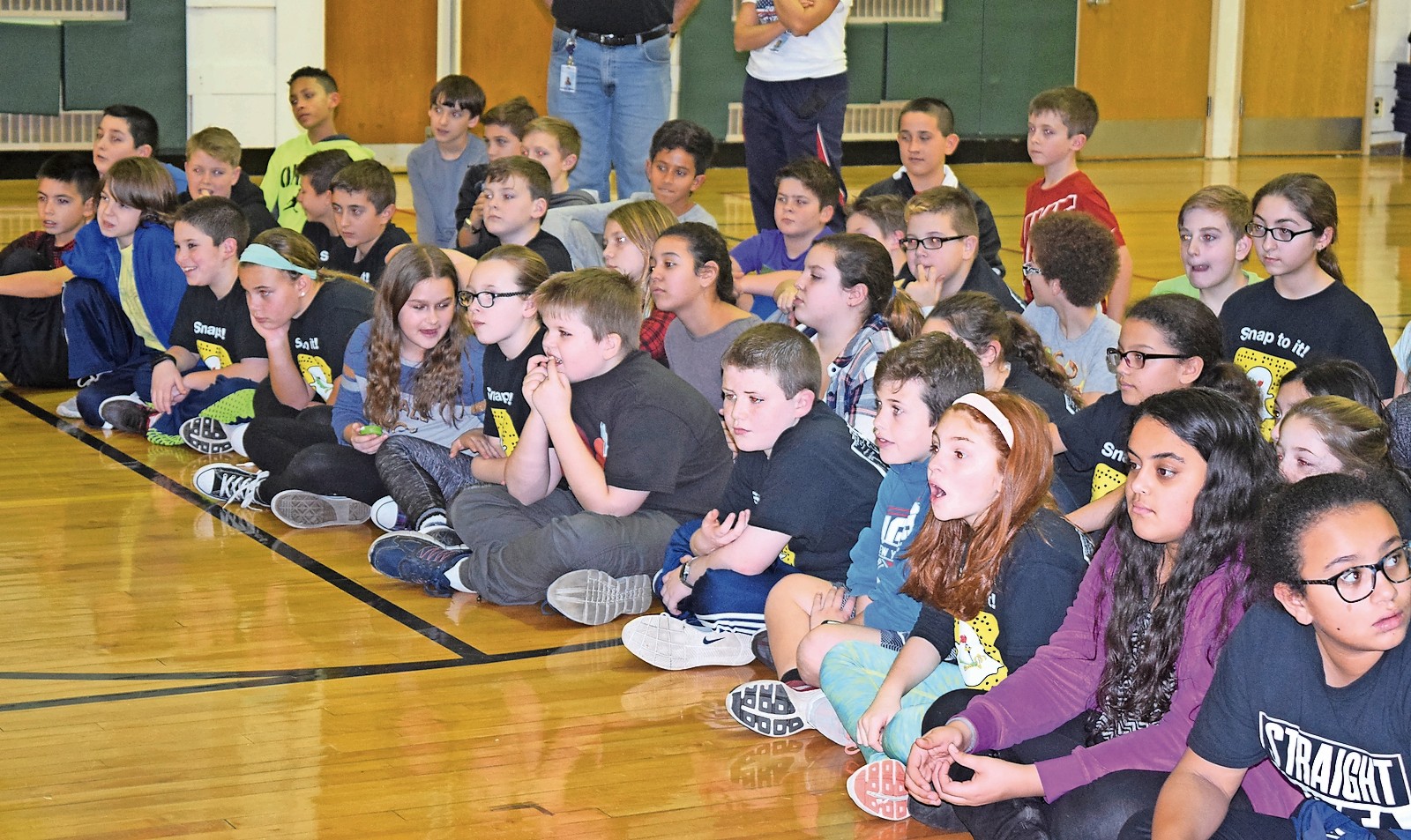 Lee Road students sit down with service dogs | Herald Community Newspapers  