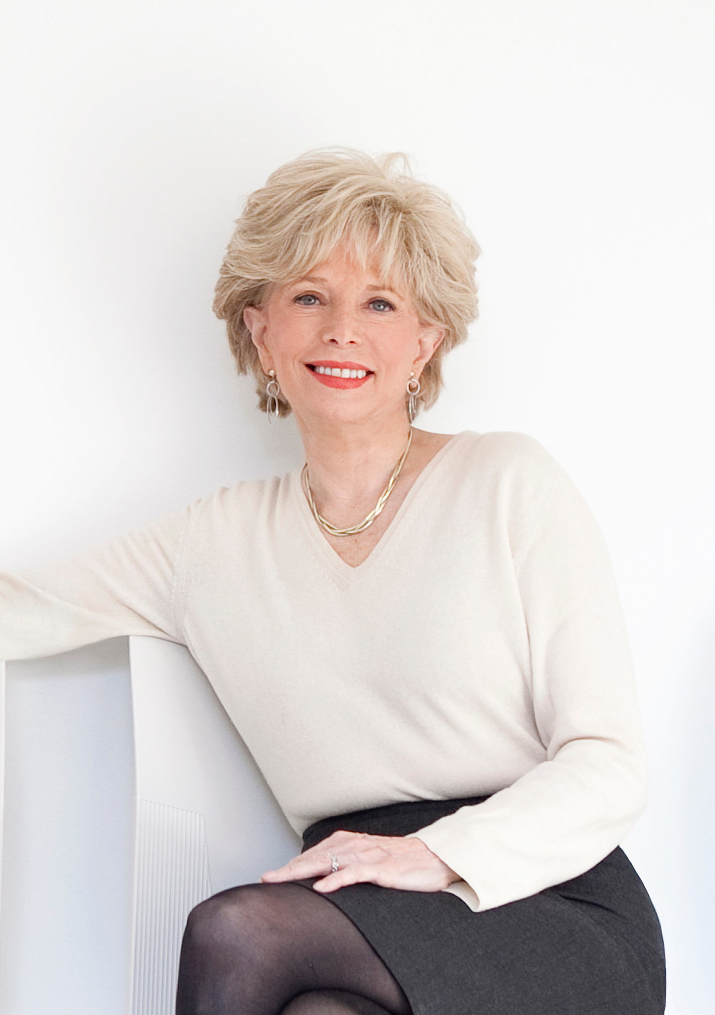 "60 Minute"s correspondent Lesley Stahl, who has covered the White House and interviewed heads of state, shares her very personal journey in her new book.