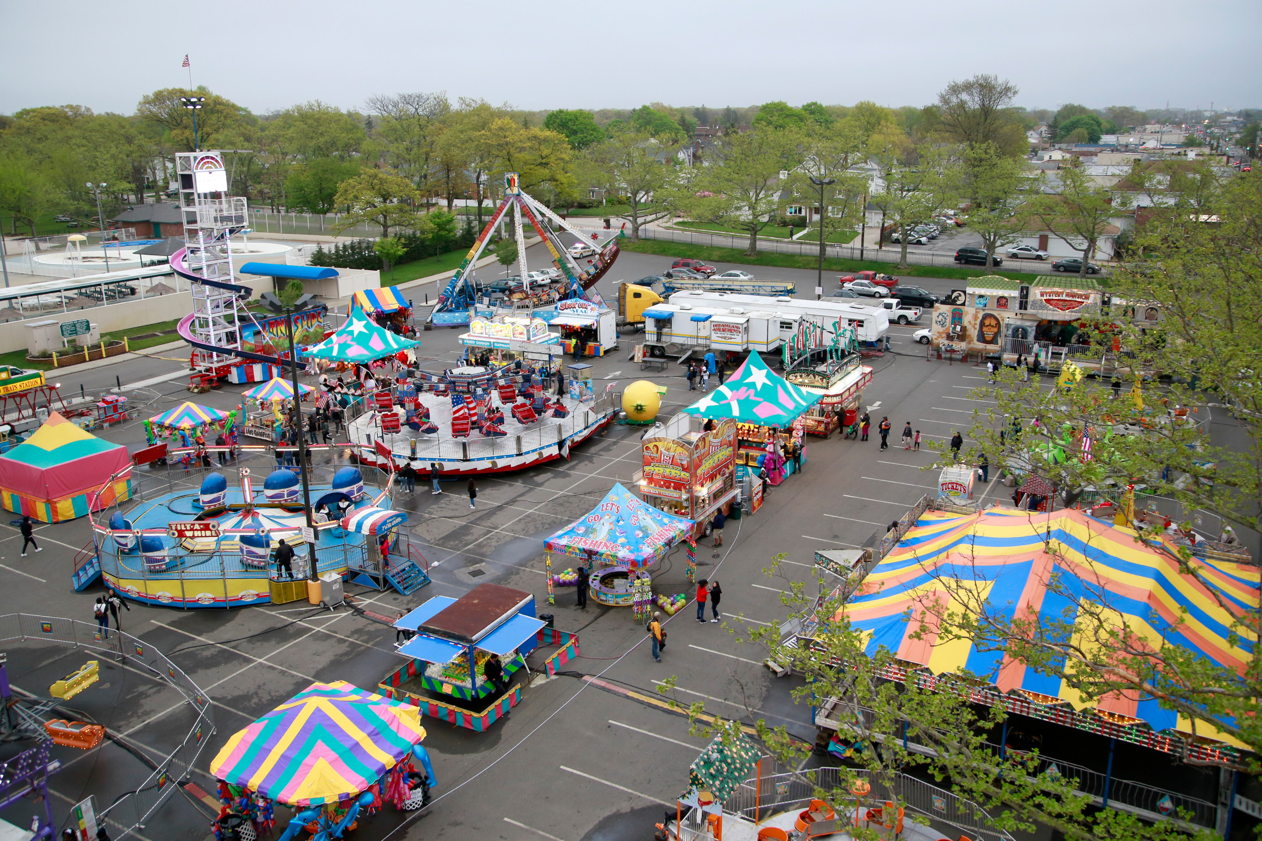 Hoping to duplicate the success of last year’s event, the Valley Stream Presbyterian Church is sponsoring its second carnival May 4-7 in the Arthur J. Hendrickson Park pool parking lot.