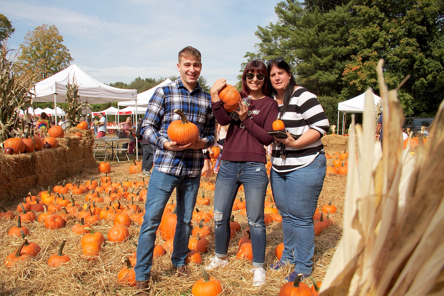 The apple of Mill Neck’s eye Herald Community Newspapers www