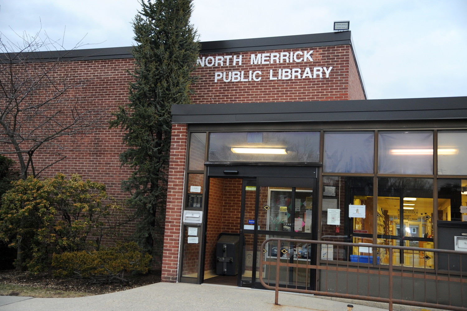 The North Merrick Public Library