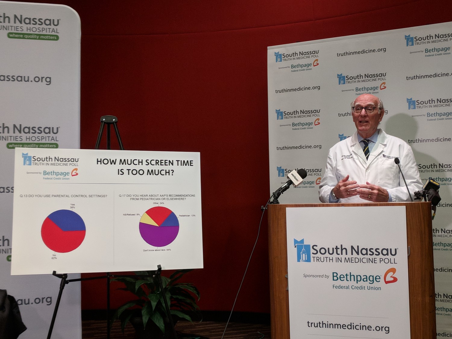 Dr. Warren Rosenfeld, chairman of pediatrics at South Nassau Communities Hospital, explained at a May 10 news conference the associations between excessive screen time among children and delays in their brain development.