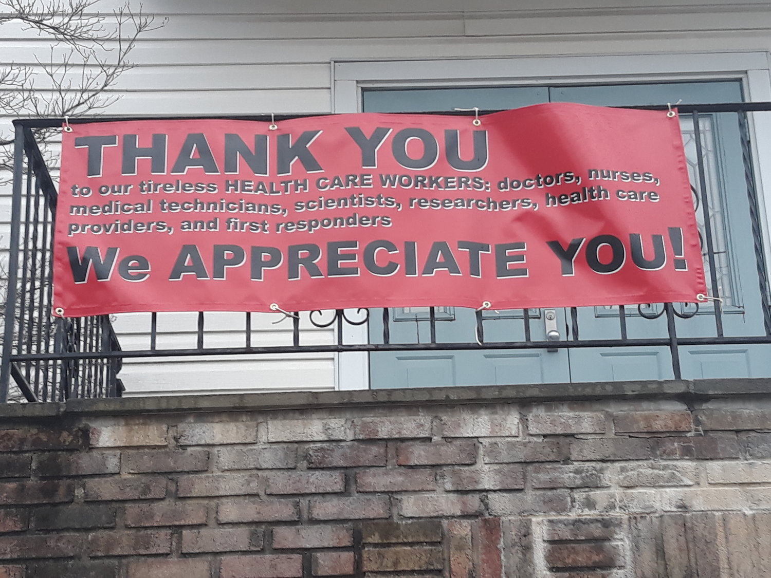 The religious leaders at St. John Lutheran Church in Bellmore hung a banner thanking health care workers.