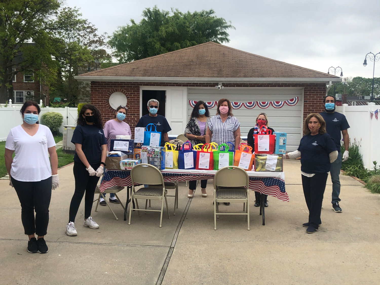 Students at M.T.O. Shahmaghsoudi, School of Islamic Sufism in New York and New Jersey, donated food, personal protective equipment and cleaning products to Baldwin Bethany House residents on May 25.